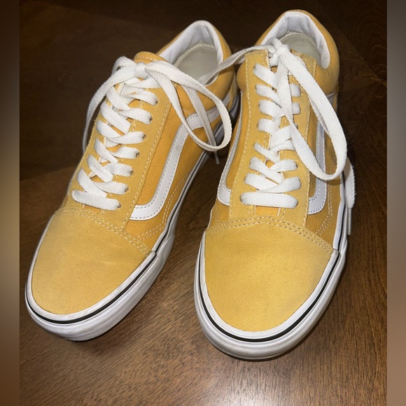 Vans Old Skool Sneaker M7/L8.5 Yellow Canvas Suede Shoe Low Top White Stripe EUC - Picture 2 of 9
